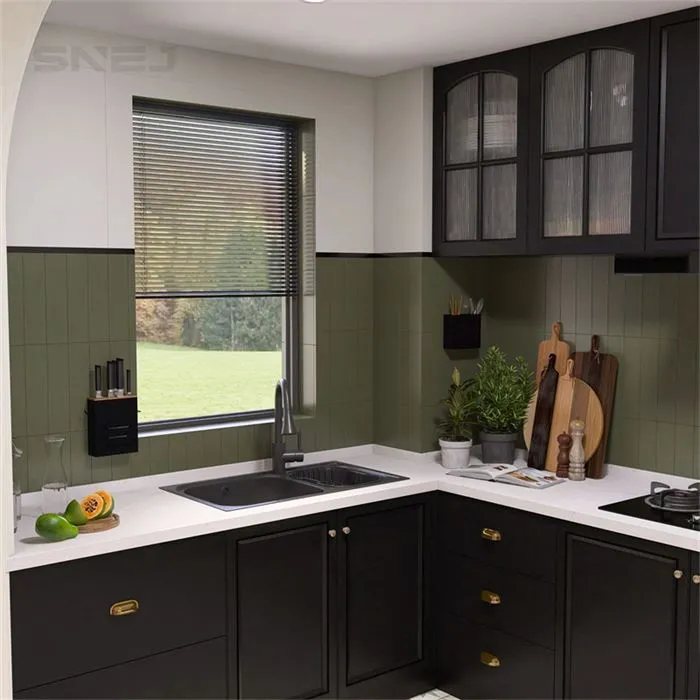 Custom Kitchen Cabinets