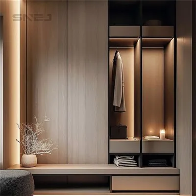 Otvorená dvojaký šatník